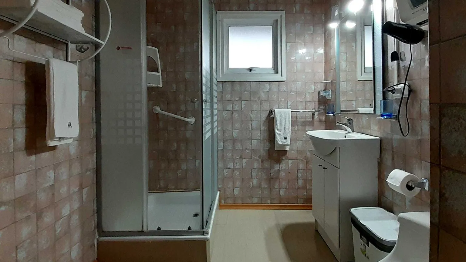 Baño de una habitación